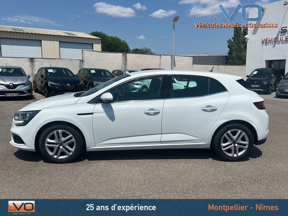 Aperçu de la photo 26 du véhicule RENAULT MEGANE IV BERLINE BUSINESS