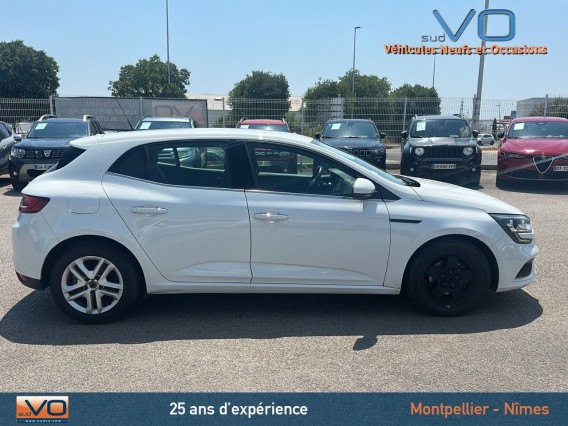 Aperçu de la photo 30 du véhicule RENAULT MEGANE IV BERLINE BUSINESS