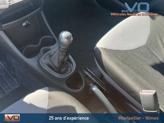 Aperçu de la photo 13 du véhicule PEUGEOT 107