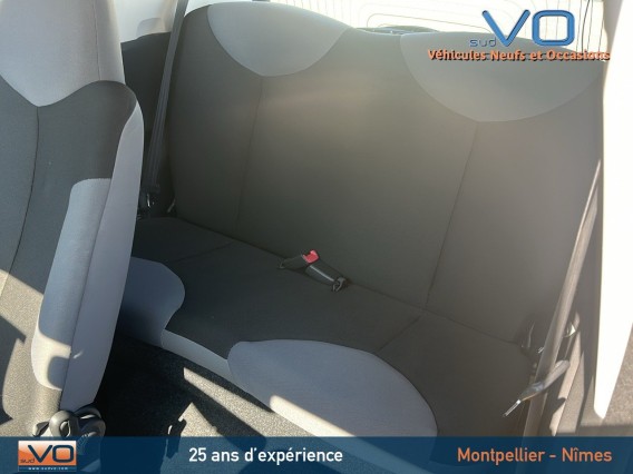 Aperçu de la photo 17 du véhicule PEUGEOT 107