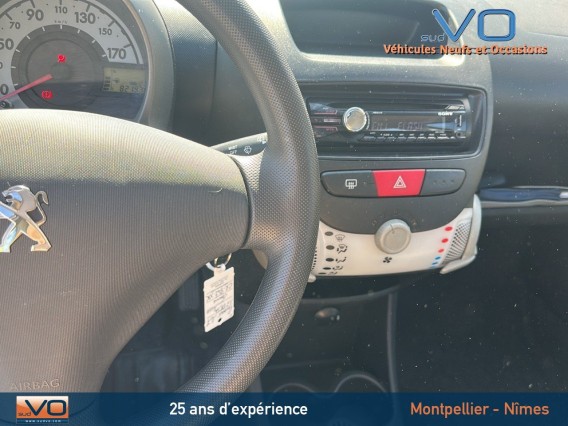 Aperçu de la photo 20 du véhicule PEUGEOT 107