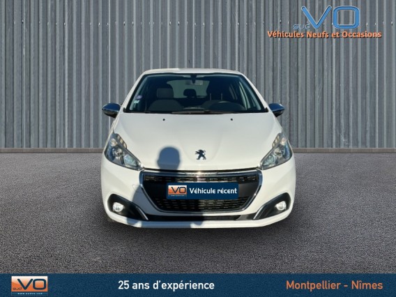 Aperçu de la photo 3 du véhicule PEUGEOT 208