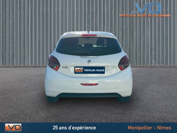 Aperçu de la photo 7 du véhicule PEUGEOT 208