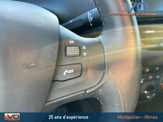Aperçu de la photo 25 du véhicule PEUGEOT 208