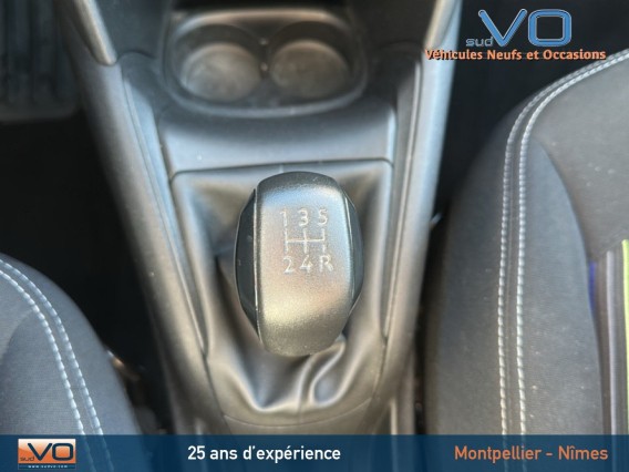 Aperçu de la photo 32 du véhicule PEUGEOT 208