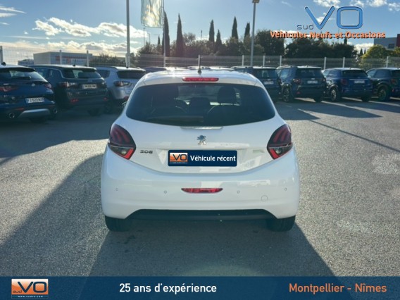 Aperçu de la photo 41 du véhicule PEUGEOT 208