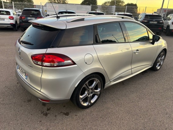 Aperçu de la photo 5 du véhicule RENAULT CLIO IV ESTATE