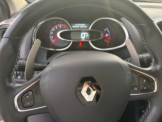 Aperçu de la photo 13 du véhicule RENAULT CLIO IV ESTATE