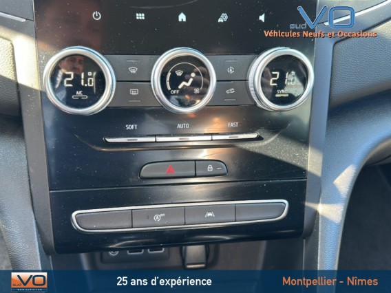 Aperçu de la photo 29 du véhicule RENAULT MEGANE IV BERLINE