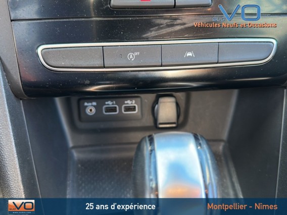 Aperçu de la photo 30 du véhicule RENAULT MEGANE IV BERLINE