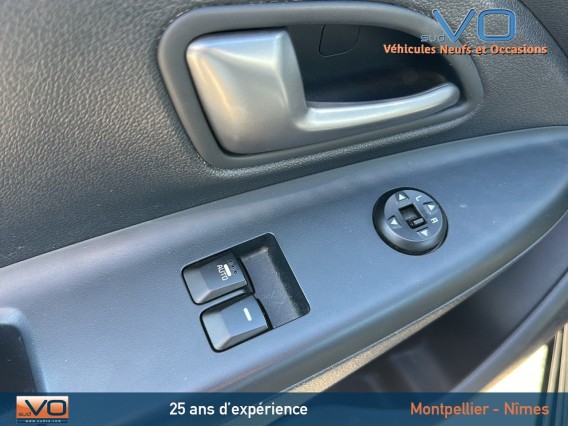 Aperçu de la photo 21 du véhicule KIA RIO