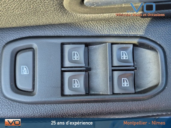 Aperçu de la photo 26 du véhicule DACIA DUSTER