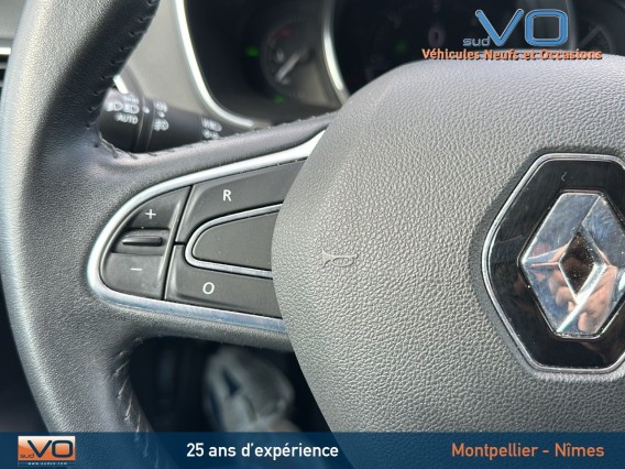 Aperçu de la photo 13 du véhicule RENAULT MEGANE IV BERLINE BUSINESS