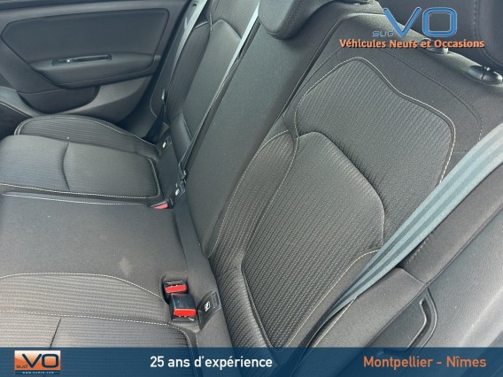 Aperçu de la photo 17 du véhicule RENAULT MEGANE IV BERLINE BUSINESS