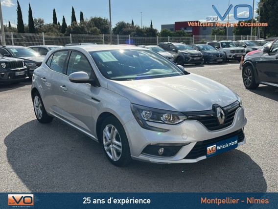 Aperçu de la photo 24 du véhicule RENAULT MEGANE IV BERLINE BUSINESS