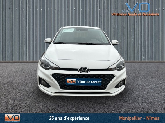Aperçu de la photo 2 du véhicule HYUNDAI i20