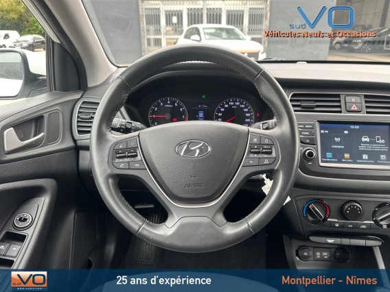 Aperçu de la photo 10 du véhicule HYUNDAI i20