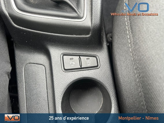 Aperçu de la photo 18 du véhicule HYUNDAI i20