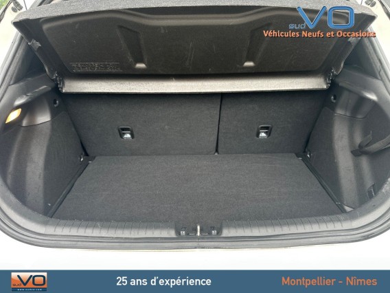 Aperçu de la photo 25 du véhicule HYUNDAI i20