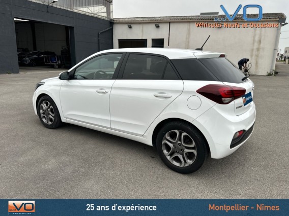 Aperçu de la photo 35 du véhicule HYUNDAI i20
