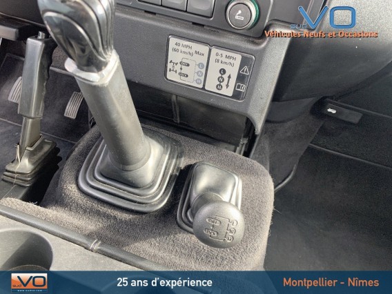 Aperçu de la photo 12 du véhicule LAND-ROVER DEFENDER 110 II STATION WAGON