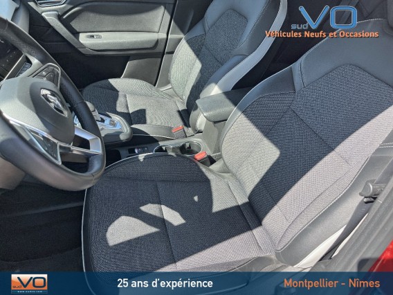 Aperçu de la photo 16 du véhicule RENAULT CAPTUR