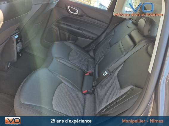 Aperçu de la photo 17 du véhicule JEEP COMPASS