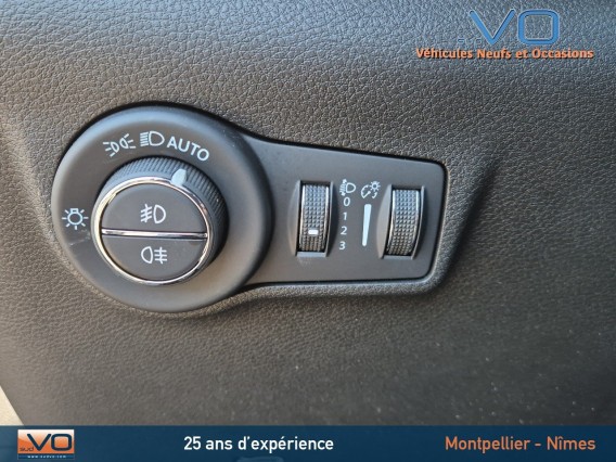 Aperçu de la photo 24 du véhicule JEEP COMPASS