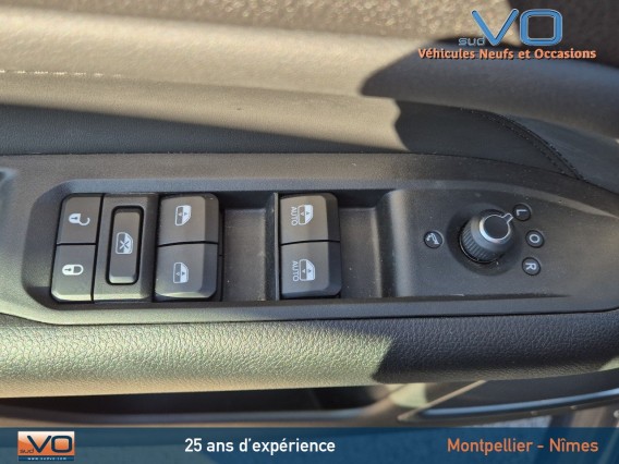 Aperçu de la photo 25 du véhicule JEEP COMPASS