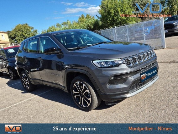 Aperçu de la photo 28 du véhicule JEEP COMPASS