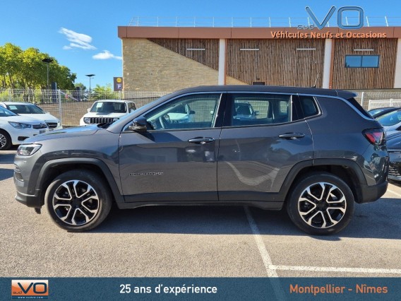 Aperçu de la photo 31 du véhicule JEEP COMPASS