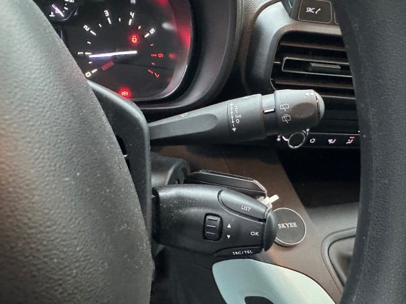 Aperçu de la photo 22 du véhicule CITROEN BERLINGO