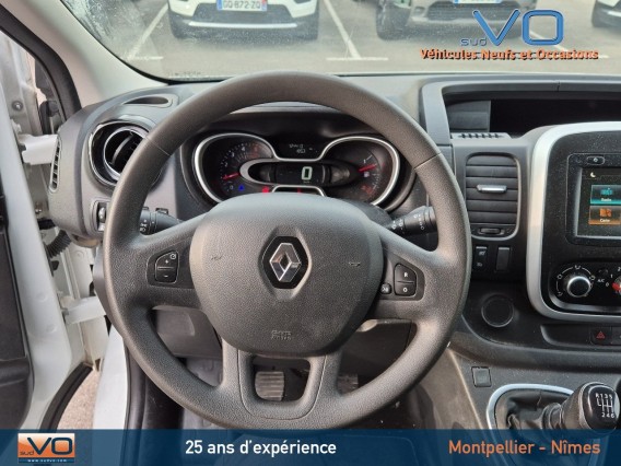 Aperçu de la photo 10 du véhicule RENAULT TRAFIC FOURGON