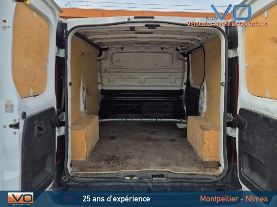 Aperçu de la photo 18 du véhicule RENAULT TRAFIC FOURGON