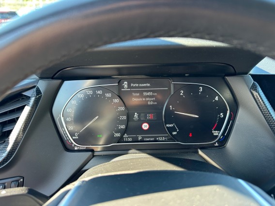 Aperçu de la photo 25 du véhicule BMW SERIE 1 F40