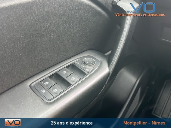 Aperçu de la photo 13 du véhicule RENAULT CAPTUR