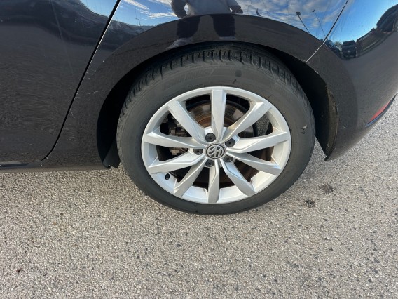 Aperçu de la photo 11 du véhicule VOLKSWAGEN GOLF
