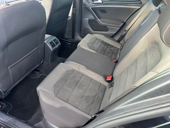 Aperçu de la photo 13 du véhicule VOLKSWAGEN GOLF