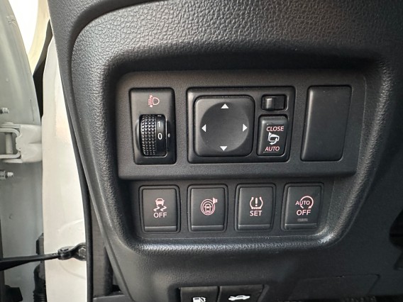 Aperçu de la photo 28 du véhicule NISSAN JUKE