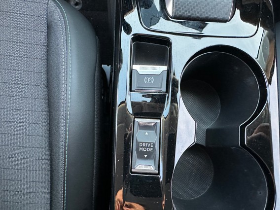 Aperçu de la photo 28 du véhicule PEUGEOT 208 ELECTRIQUE