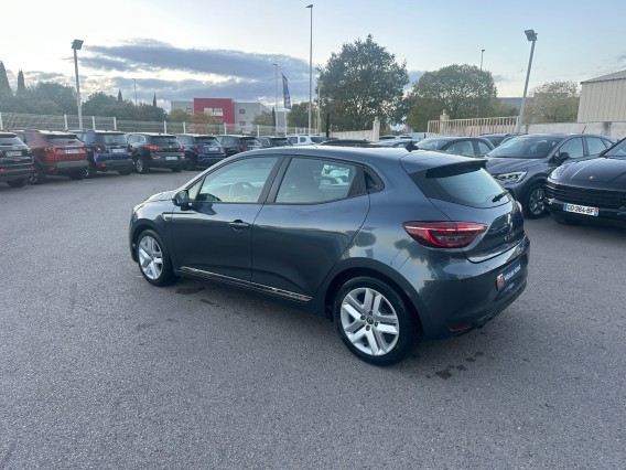 Aperçu de la photo 4 du véhicule RENAULT CLIO V