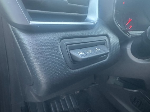 Aperçu de la photo 10 du véhicule RENAULT CLIO V