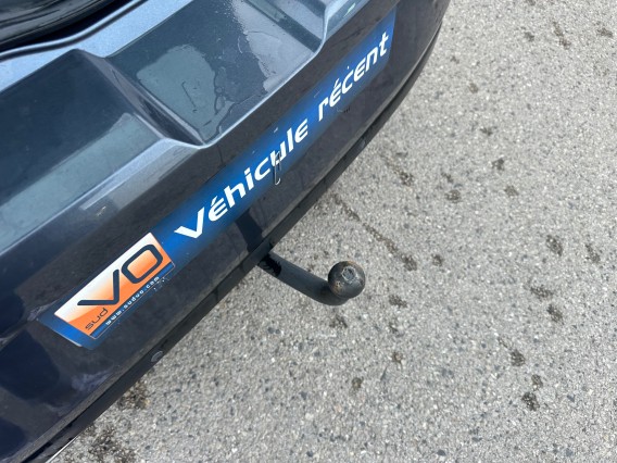 Aperçu de la photo 15 du véhicule RENAULT MEGANE IV BERLINE