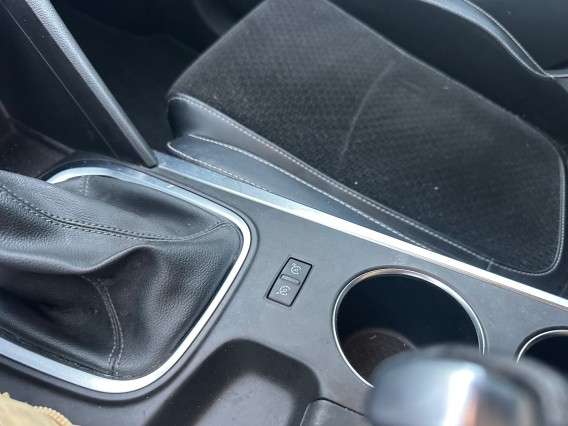 Aperçu de la photo 22 du véhicule RENAULT MEGANE IV BERLINE