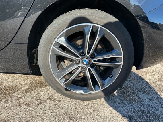 Aperçu de la photo 13 du véhicule BMW SERIE 1 F40