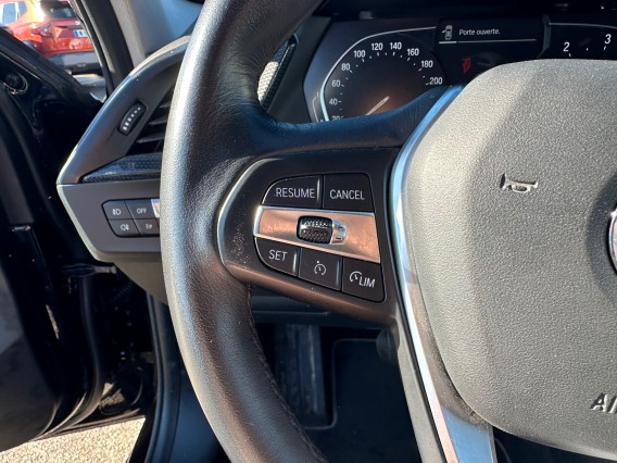 Aperçu de la photo 22 du véhicule BMW SERIE 1 F40