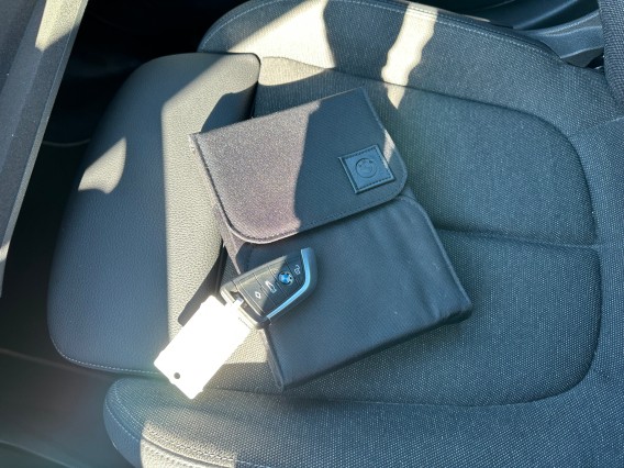 Aperçu de la photo 33 du véhicule BMW SERIE 1 F40