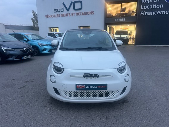 Aperçu de la photo 4 du véhicule FIAT 500e BERLINE MY22 SERIE 1 STEP 1