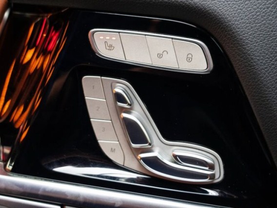 Aperçu de la photo 30 du véhicule MERCEDES CLASSE G