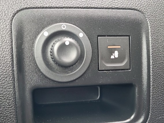 Aperçu de la photo 23 du véhicule DACIA DUSTER